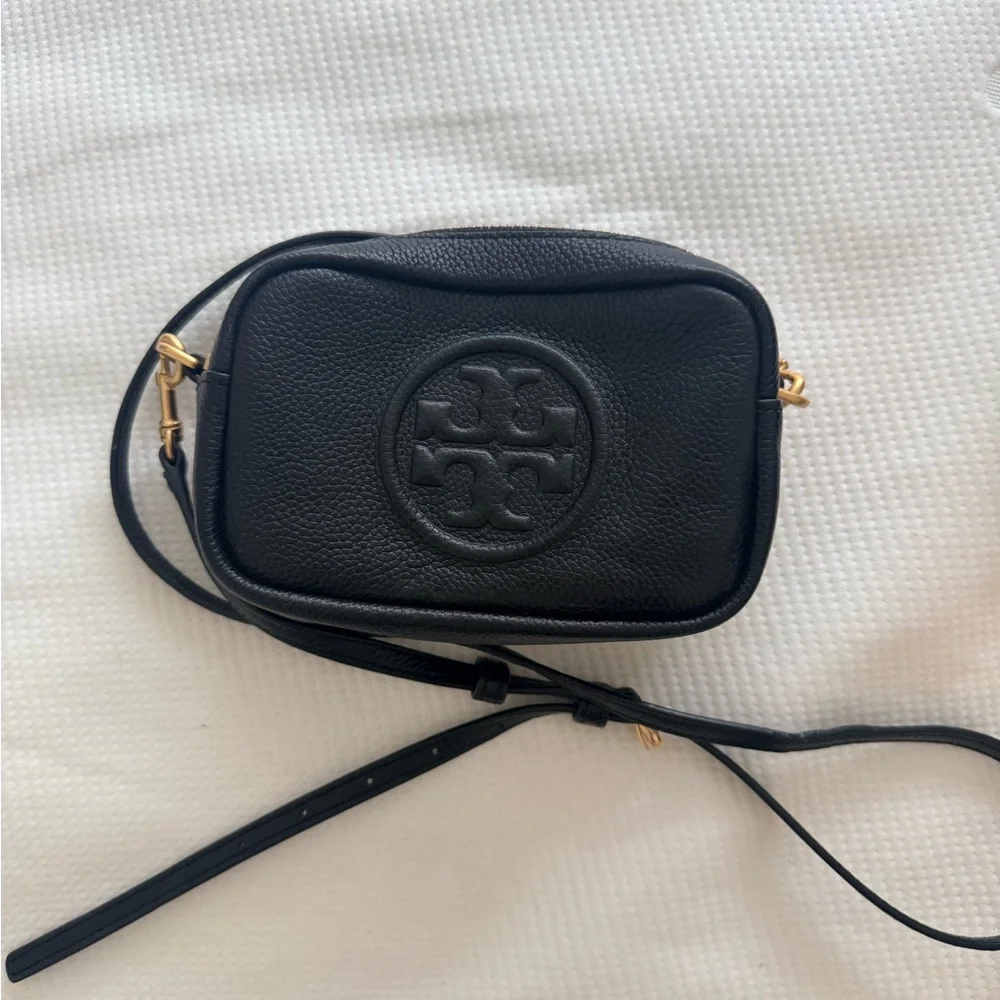Tory Burch Black Pebbled Leather Crossbody Camera Bag